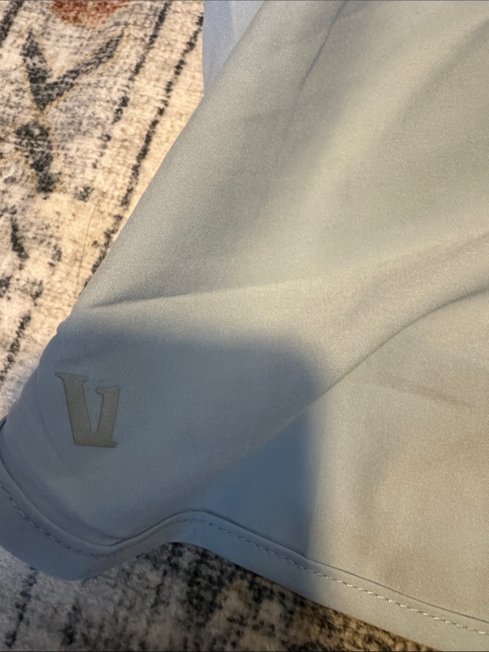 NWOT Vuori Women’s Clementine 2.0 Short 4" Shorts Sz Small - Picture 9 of 9